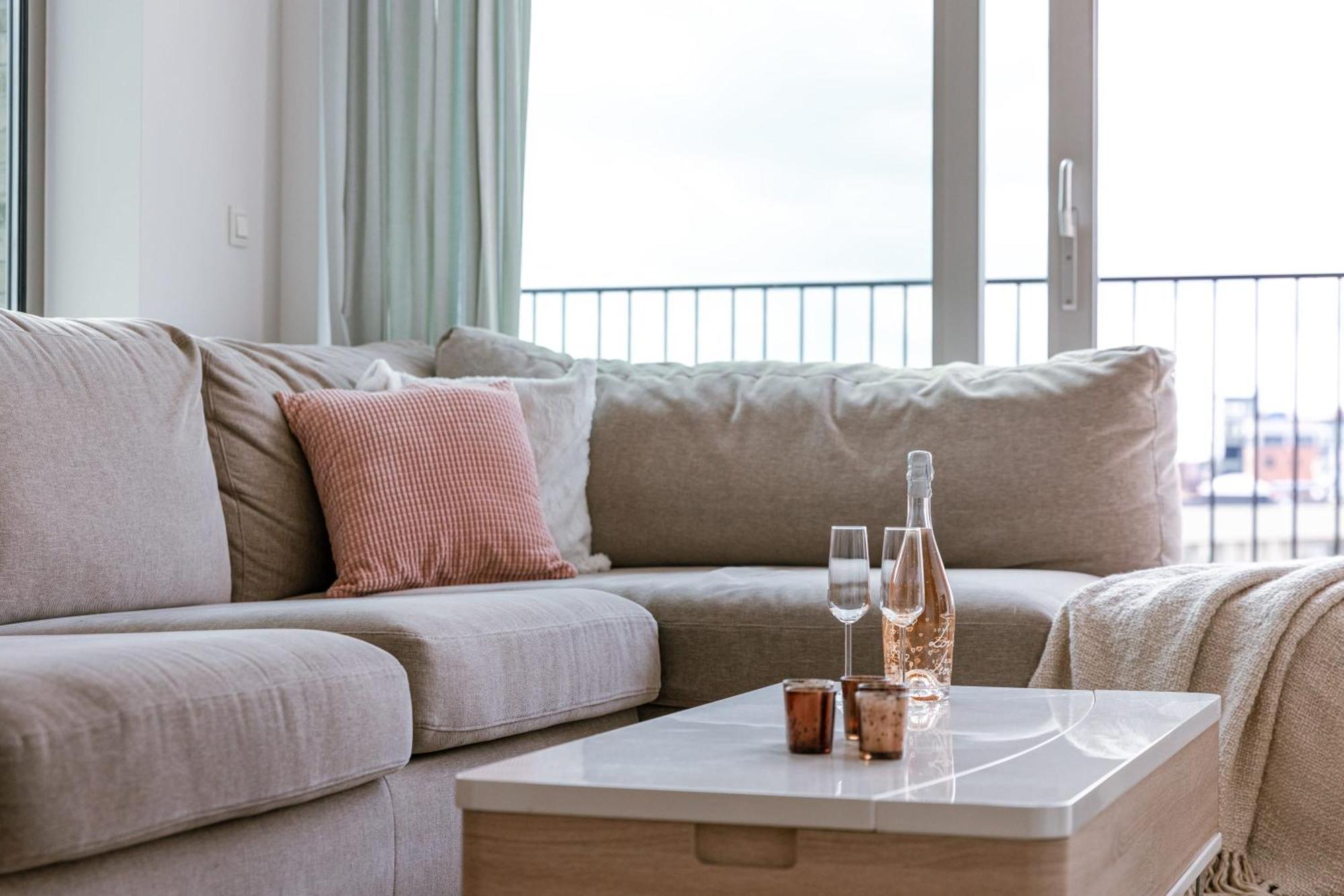 Huswell - Modern In A Location In